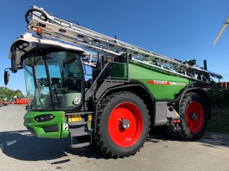 Pulvérisateur automoteur Fendt ROGATOR645 - 1