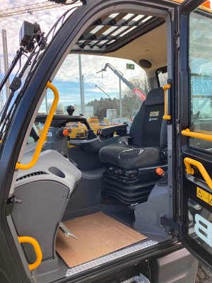 Chariot télescopique agricole JCB 542-70 AGRI XTRA STAGE V