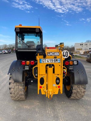 Chariot télescopique agricole JCB 542-70 AGRI XTRA STAGE V