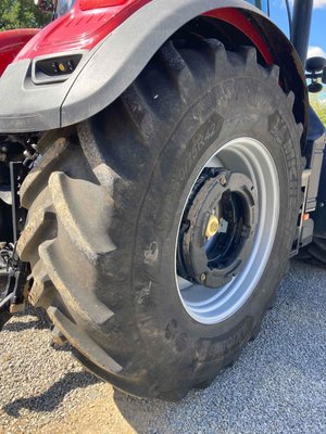 Tracteur agricole Case IH OPTUM 300 CVX