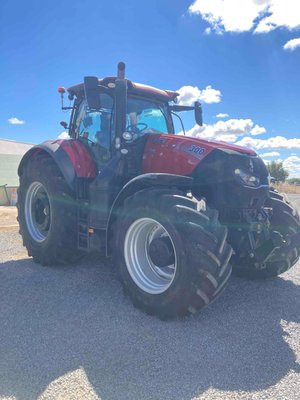 Tracteur agricole Case IH OPTUM 300 CVX